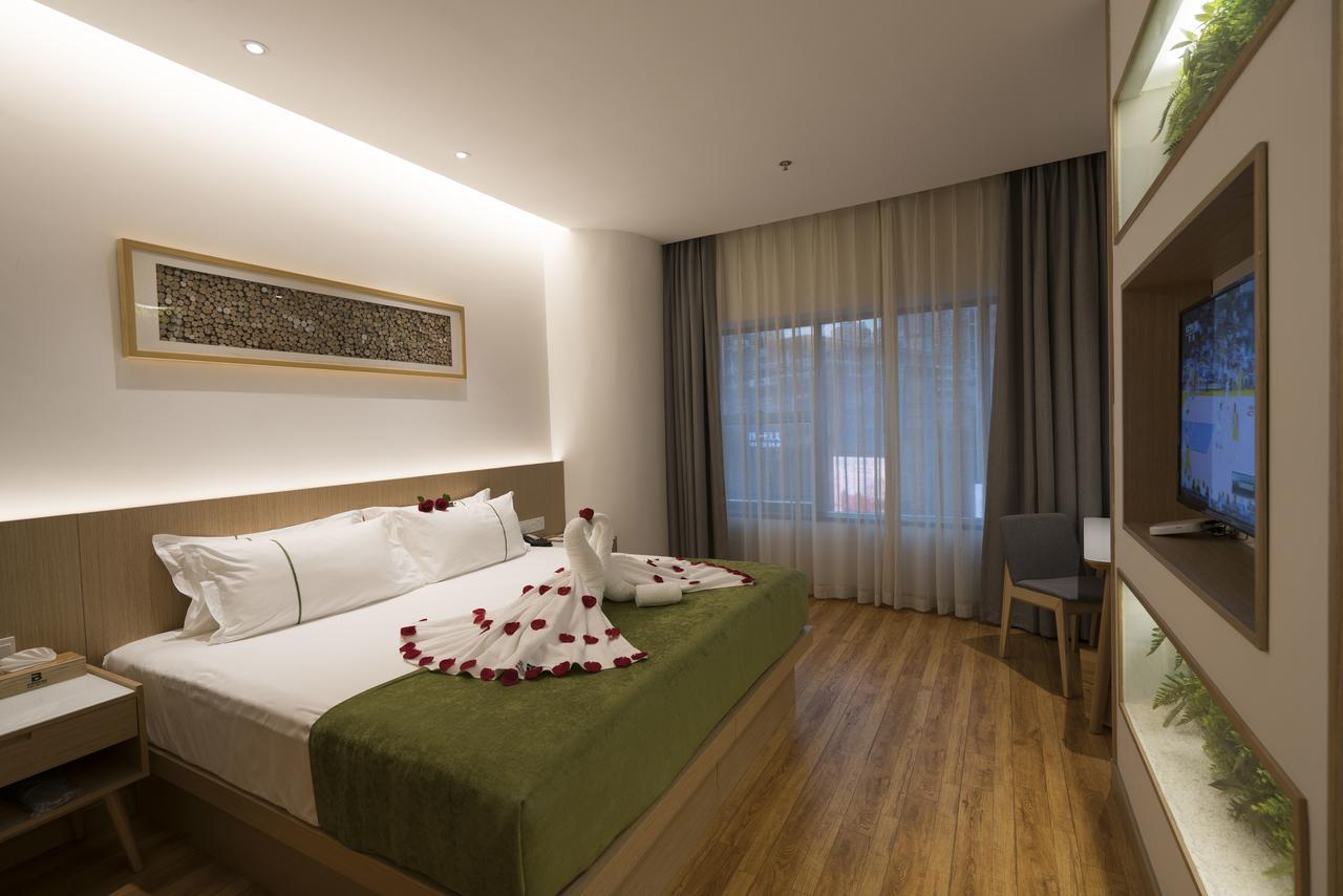 Bindun Langyi Hotel Yuzhong Exteriér fotografie